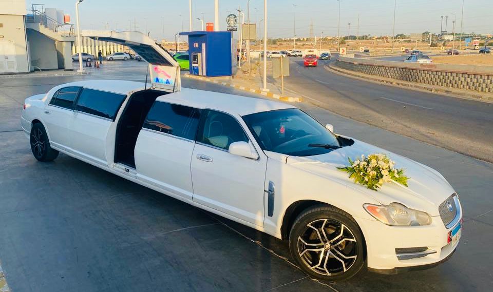 ايجار سيارة جاجور ليموزين 12 متر